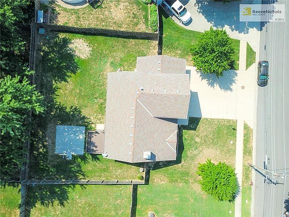 2nd image of 5309 McCoy St