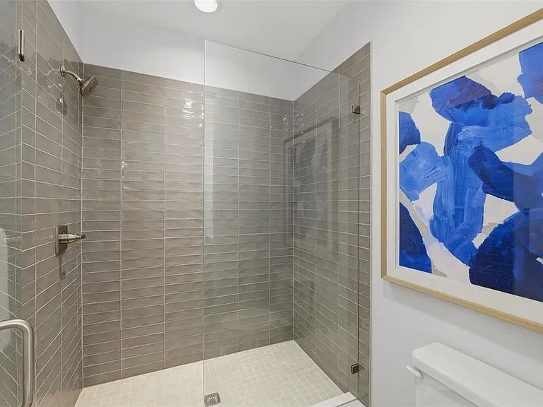 946 Highland Ave #16 — Photo 18