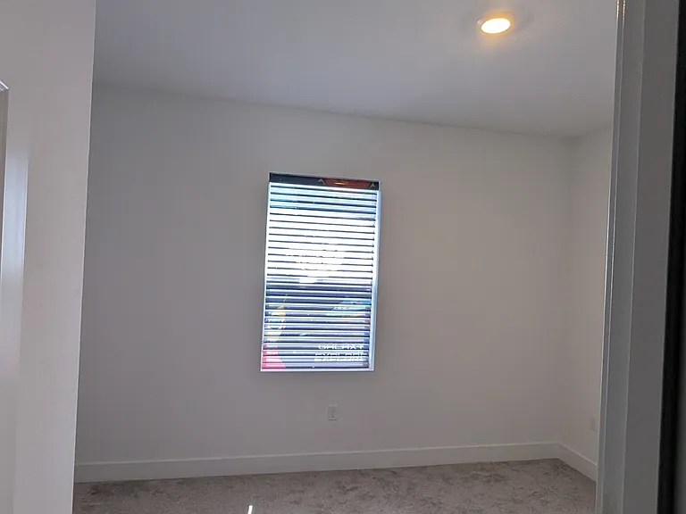 148 W Bolinas Pl — Photo 21