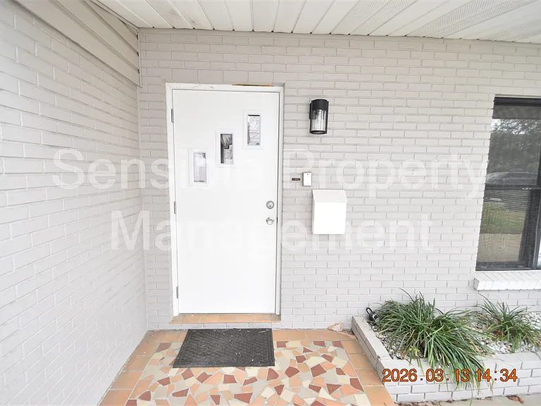 528 Suwanee Cir — Photo 39