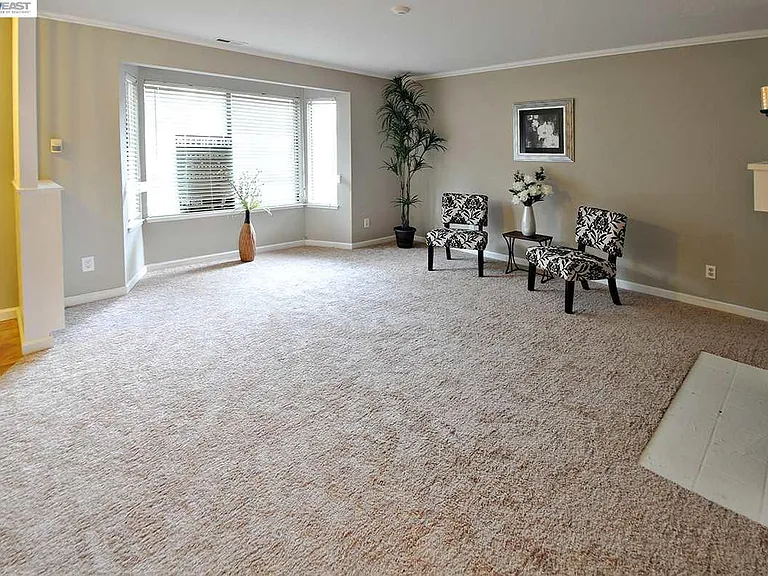 6253 Joaquin Murieta Ave #E — Photo 5