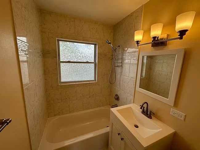 1506 McKool Ave — Photo 8
