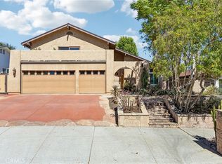 42 Kanan Rd, Oak Park, CA 91377