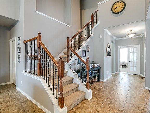 5th image of 17610 Sierra Creek Ln