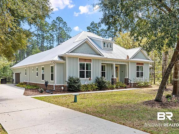 4th image of 18549 Treasure Oaks Rd