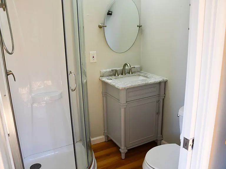 1210 E Oakmont Ave — Photo 31