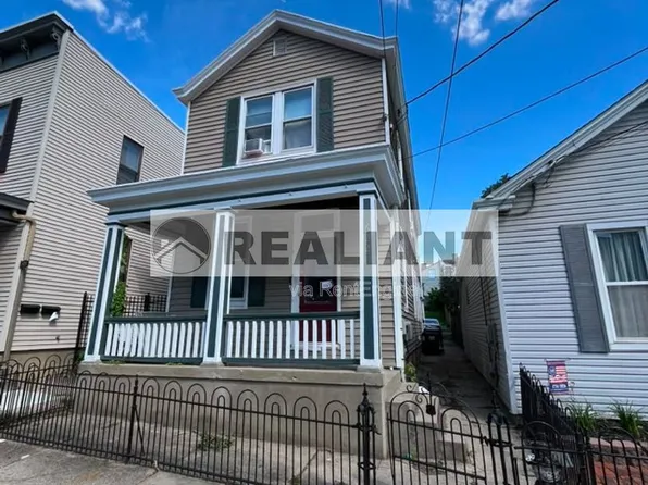 622 W 12th St, Covington, KY