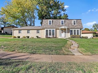 13165 Weatherfield Dr, Saint Louis, MO 63146