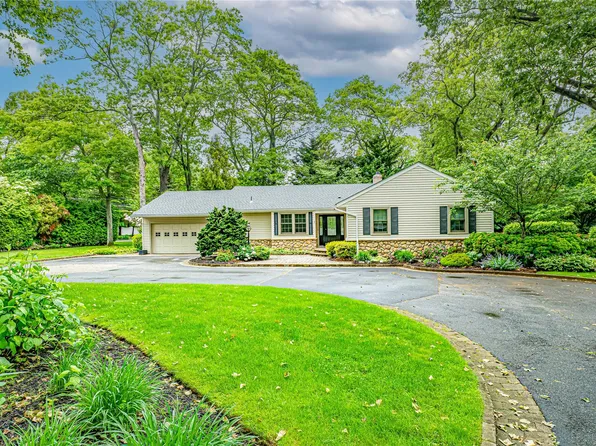 1 Idle Day Drive, Centerport, NY 11721