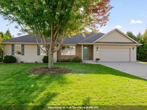 4021 S Parker Way, De Pere, WI 54115
