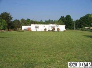 2022 Hines Circle Rd, Stanley, NC 28164