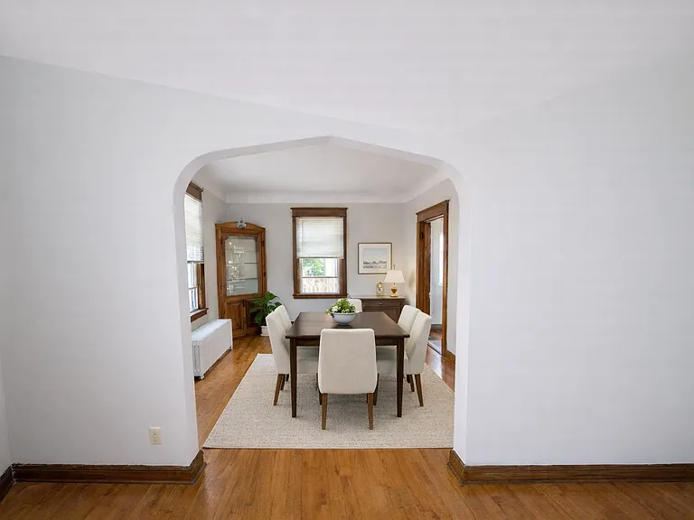 322 Pierce St — Photo 10