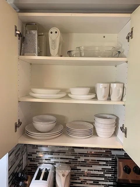 2 bed, $4,100 — Photo 4