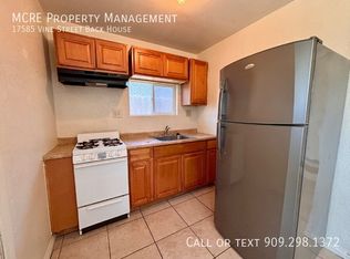 17585 Vine St, Fontana, CA 92335