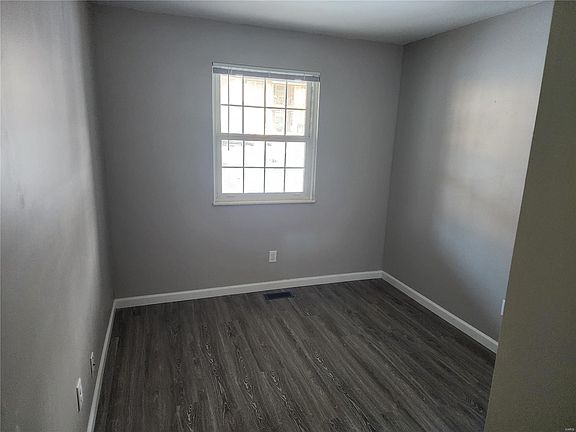 3rd image of 8736 Santa Bella Dr APT A