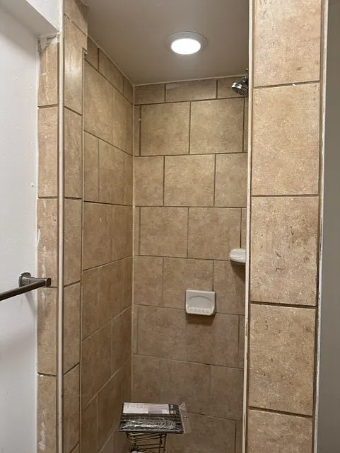 Studio, 200 sqft, $725 — Photo 3