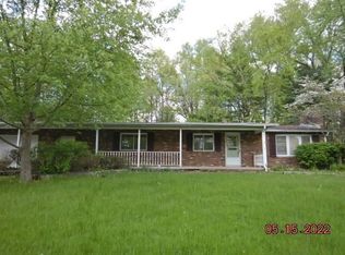 1673 S Neshannock Rd, Hermitage, PA 16148