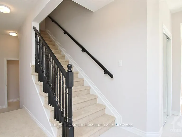 924 Nokomis Pl — Photo 17