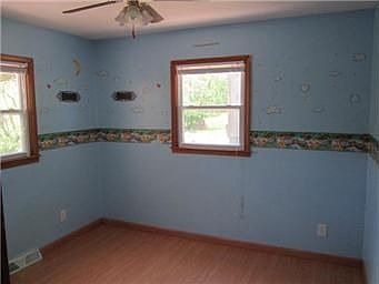 4th image of 2105 Lafayette Ave