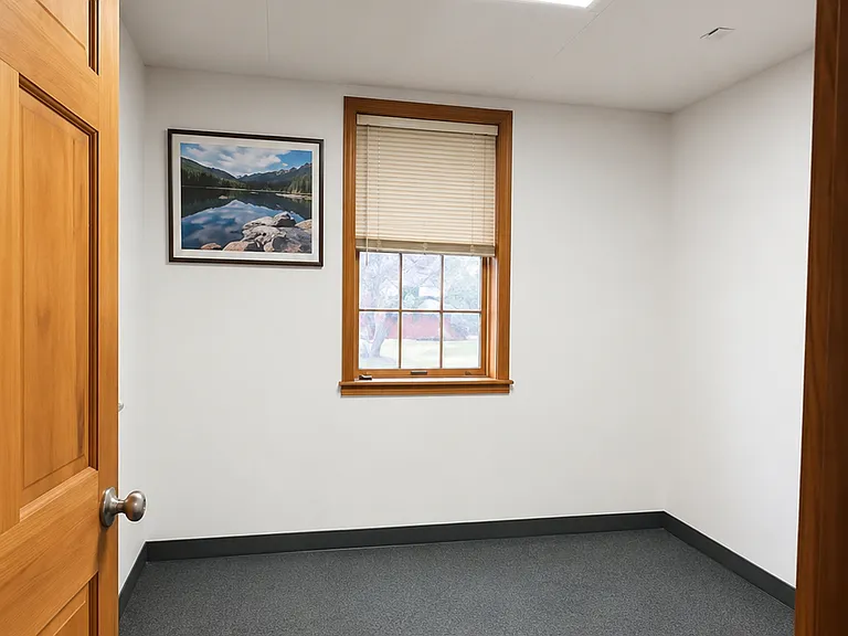 4405 Peterboro St #2 — Photo 2