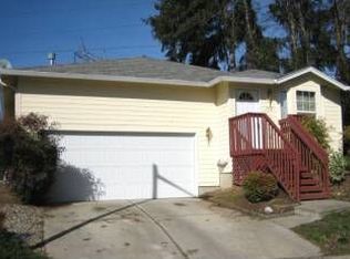 1818 NE Edge Park Dr, Vancouver, WA 98663