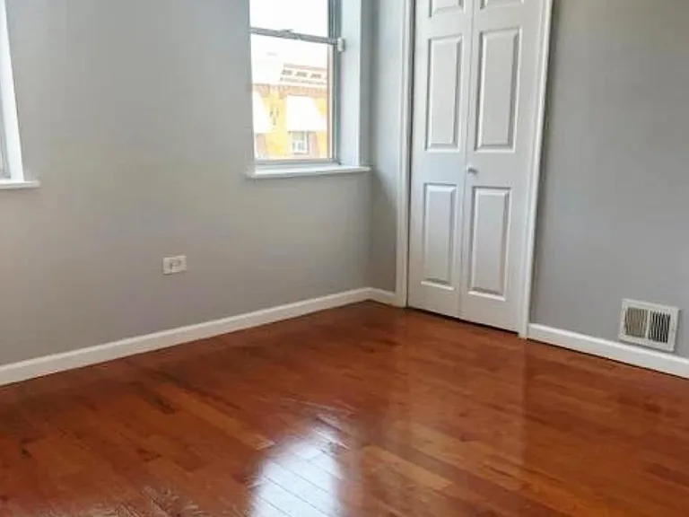 2517 S Mildred St — Photo 6