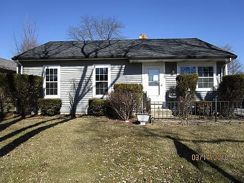 388 Mark Ave photo 1