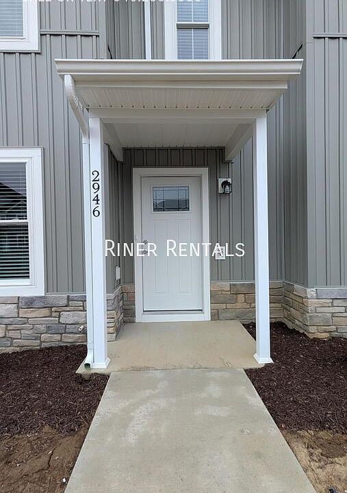 1st image of 2946 Locust Grove Ct