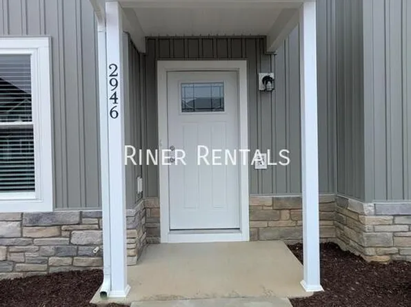 2946 Locust Grove Ct, Harrisonburg, VA 22801