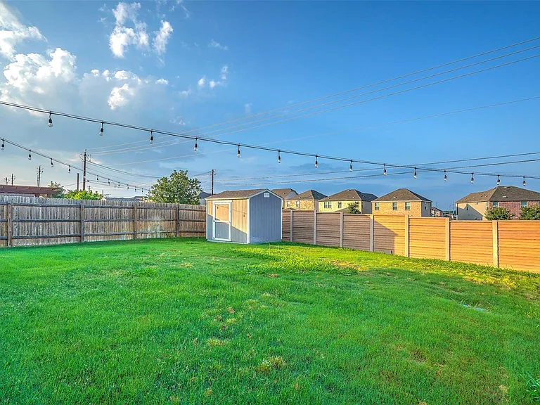 4613 Tully Dr — Photo 34