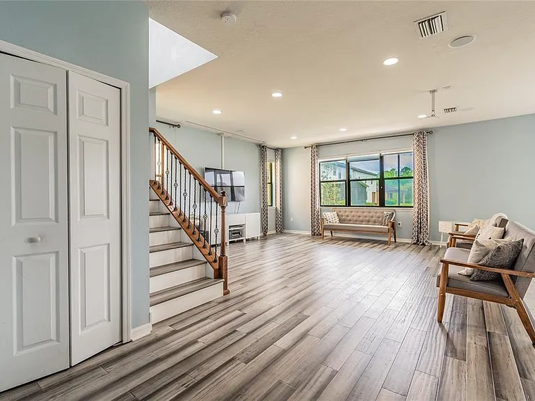 11027 Tahiti Isle Ln — Photo 37