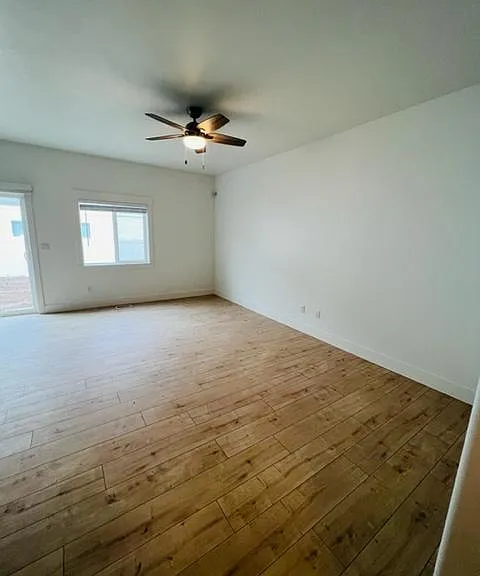 467 Huckleberry Ln — Photo 8