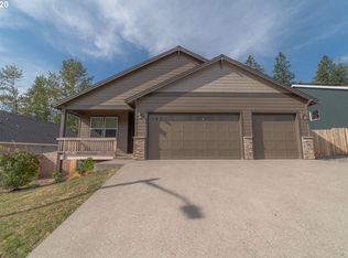 1375 NE Cobbler Ln, Estacada, OR 97023