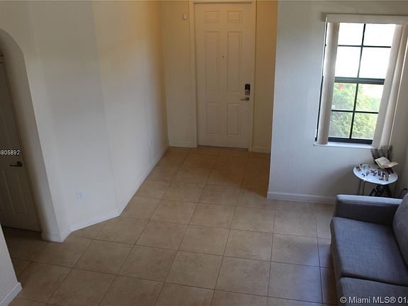 2nd image of 11604 NW 87th Ln