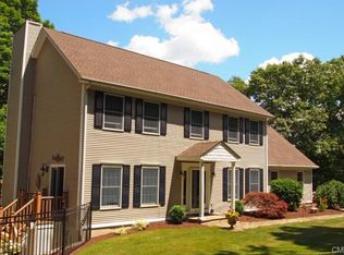 1 Four Gables Rd, Bethel, CT 06801
