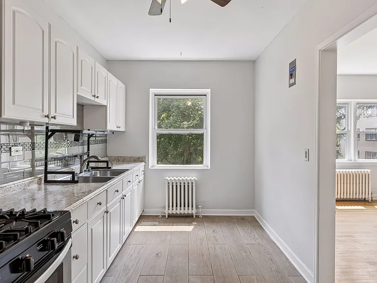 3128 W Bde Maka Ska Blvd #415 — Photo 7