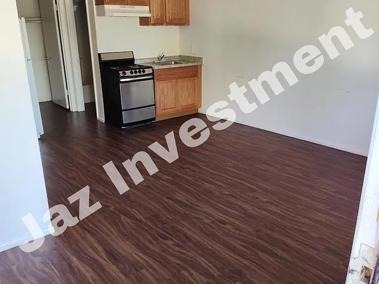616 N San Marcos Dr #5 — Photo 1