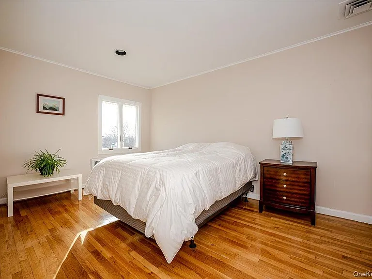 821 Channel Rd — Photo 9