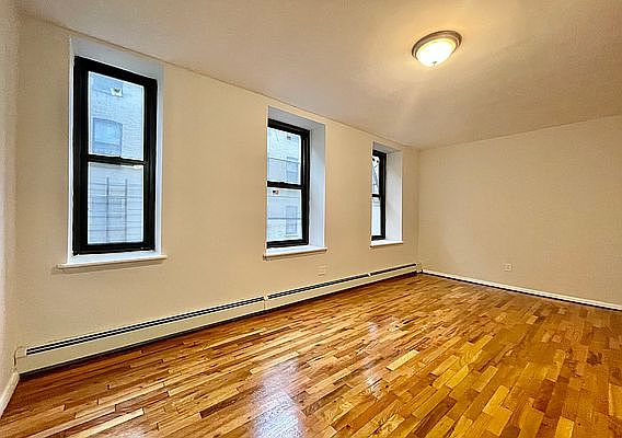 1st image of 152 Parkside Ave APT 1N