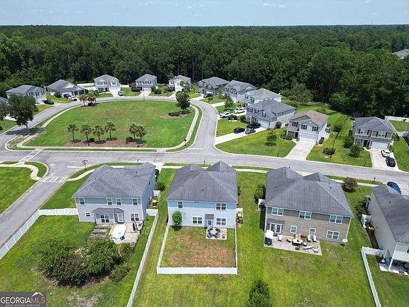 4th image of 431 Sunbury Dr