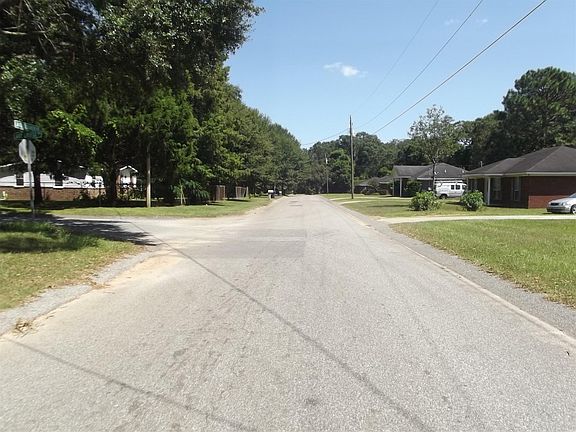 4th image of 8460 Lake Eleanor Dr
