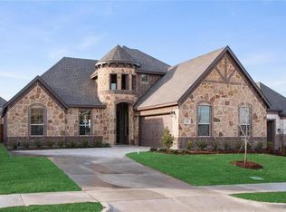 132 Red Pine Dr, Red Oak, TX 75154