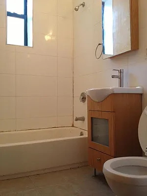 Rented by Full Time Management | media 17