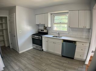 414 Walnut St FLOOR 1, Roselle, NJ 07203