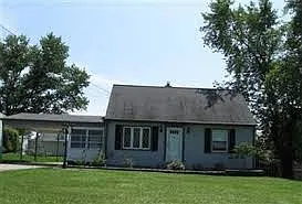 419 Hazel St photo 1