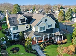 125 Monroe Ave, Spring Lake, NJ 07762