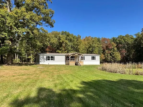 130 Dripping Springs Ct, Monterey, TN 38574