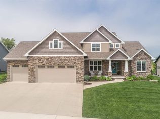 5533 N Haymeadow Ave, Appleton, WI 54913