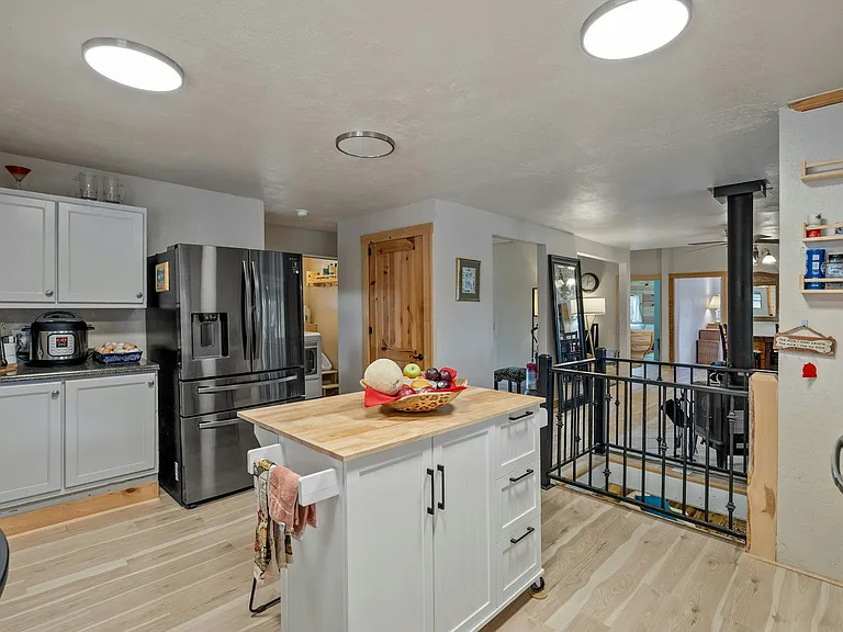 5066 Iris St — Photo 14