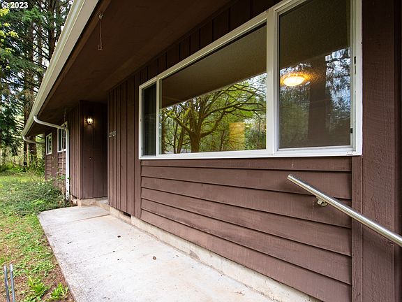 4th image of 27909 NE 151st Ave